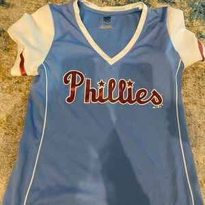 Ladies Phillies shirt